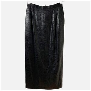 Alfred Sung Size 6 Snake Skin Print Lined Longer Length Skirt Back Vent Shimmery